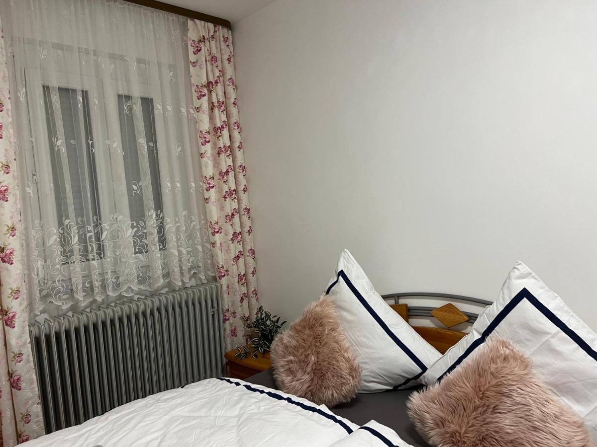 Hotel Hirsch Fluorn-Winzeln エクステリア 写真