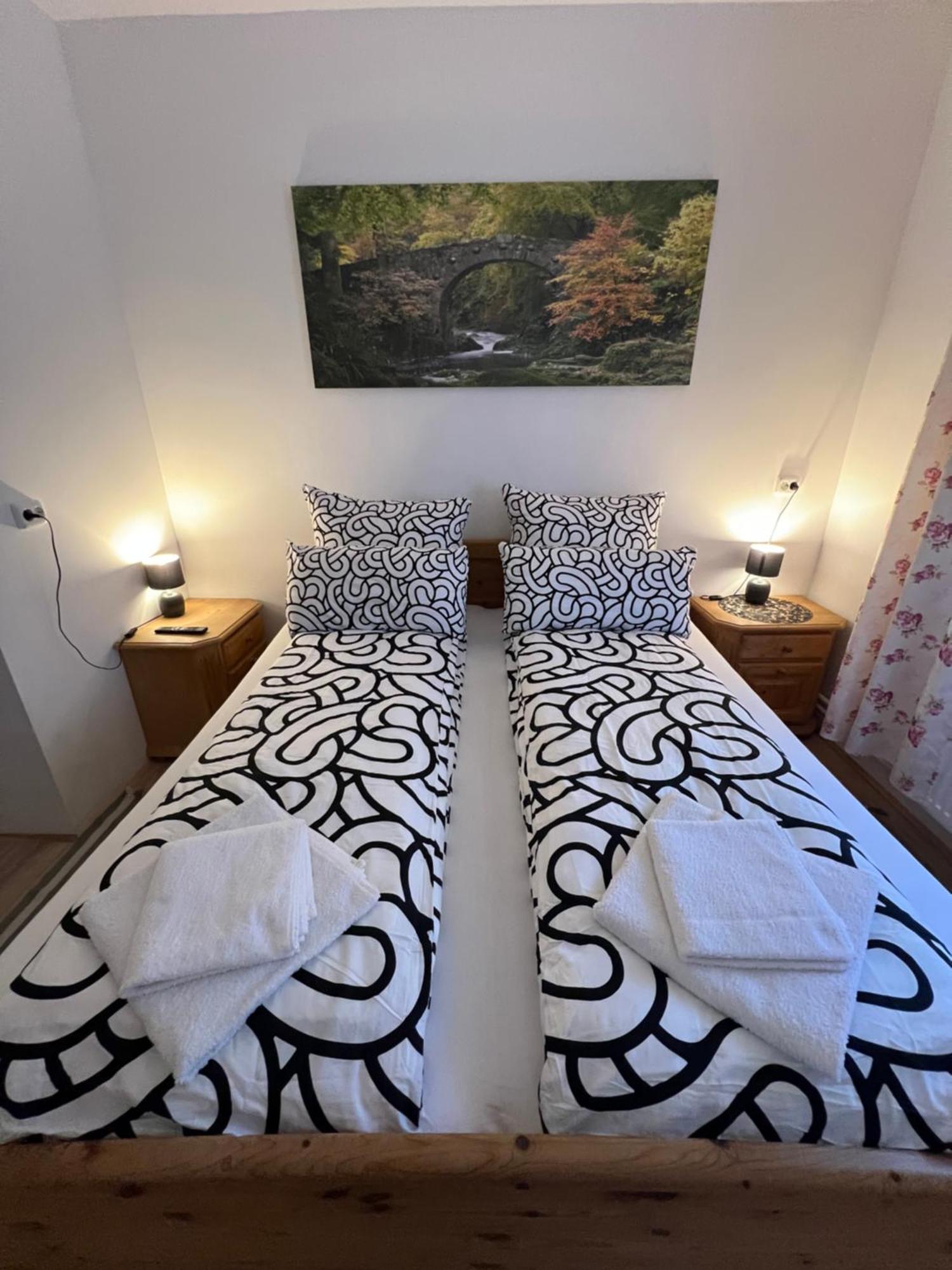Hotel Hirsch Fluorn-Winzeln エクステリア 写真